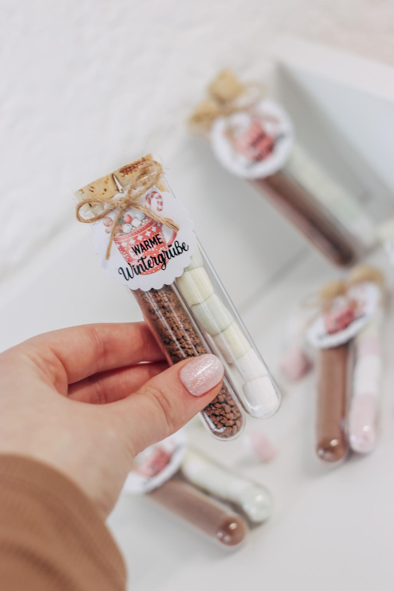 Gastgeschenk Weihnachten - Warme Wintergrüße Kakao & Marshmallows - Mitarbeiter Geschenk, Wichtelgeschenk, Geschenk unter Kollegen