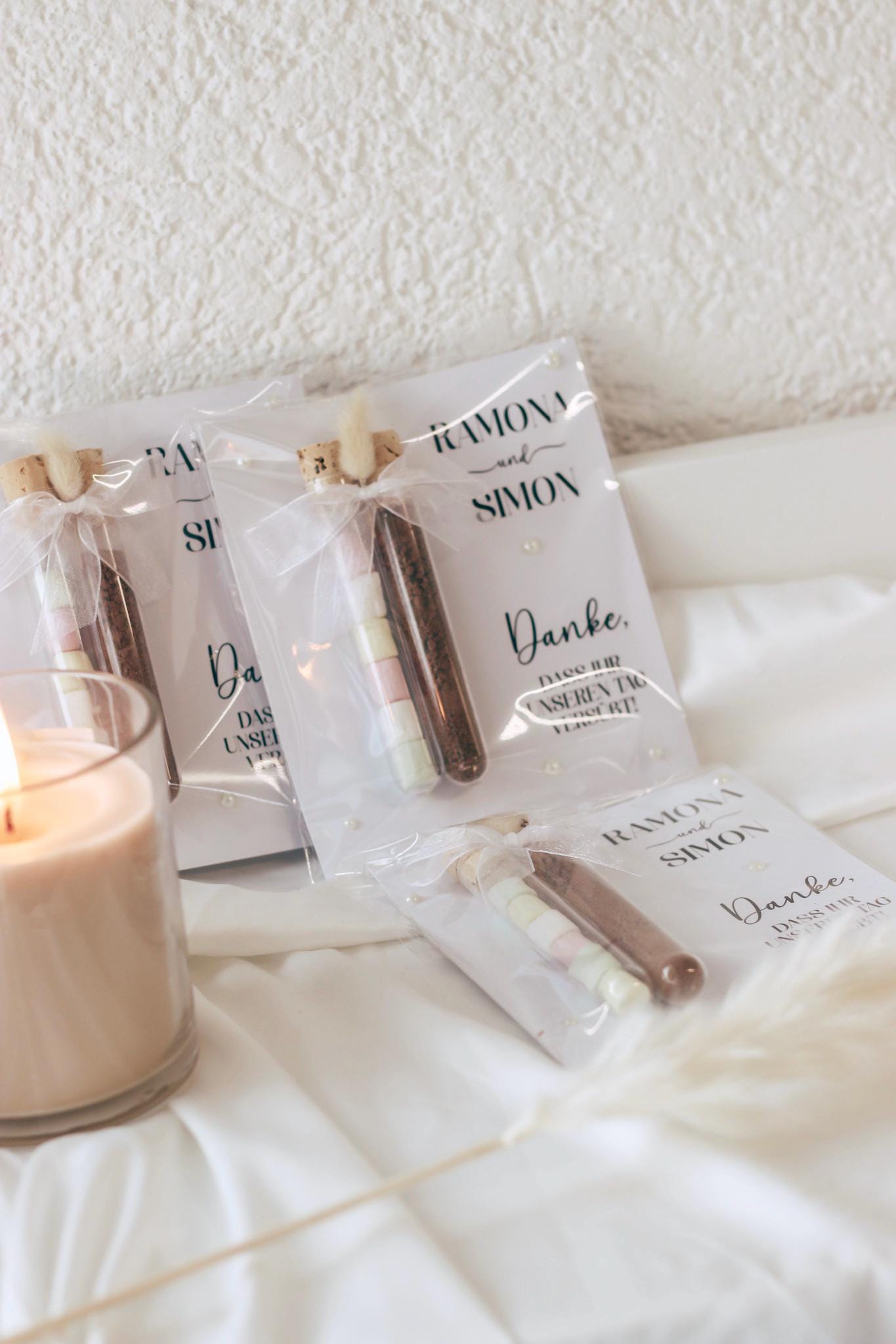 Gastgeschenk/Danksagung Hochzeit "Danke, dass ihr unseren Tag versüßt", befüllte Reagenzgläser, Taufe, Kommunion, personalisiert mit Namen