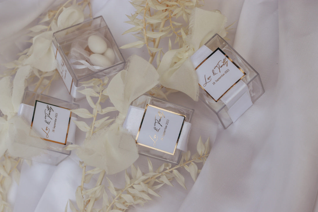 Gastgeschenk Mandelbox mit Gold oder Silberveredelung