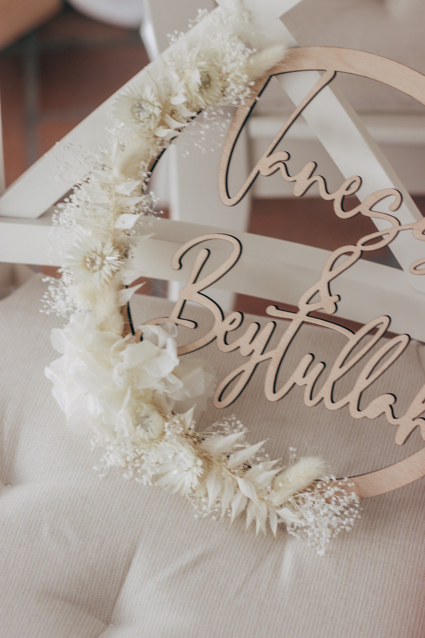 Holzschild personalisiert mit zwei Namen Ø25 cm, Hochzeit Willkommensschild Hochzeitsdeko