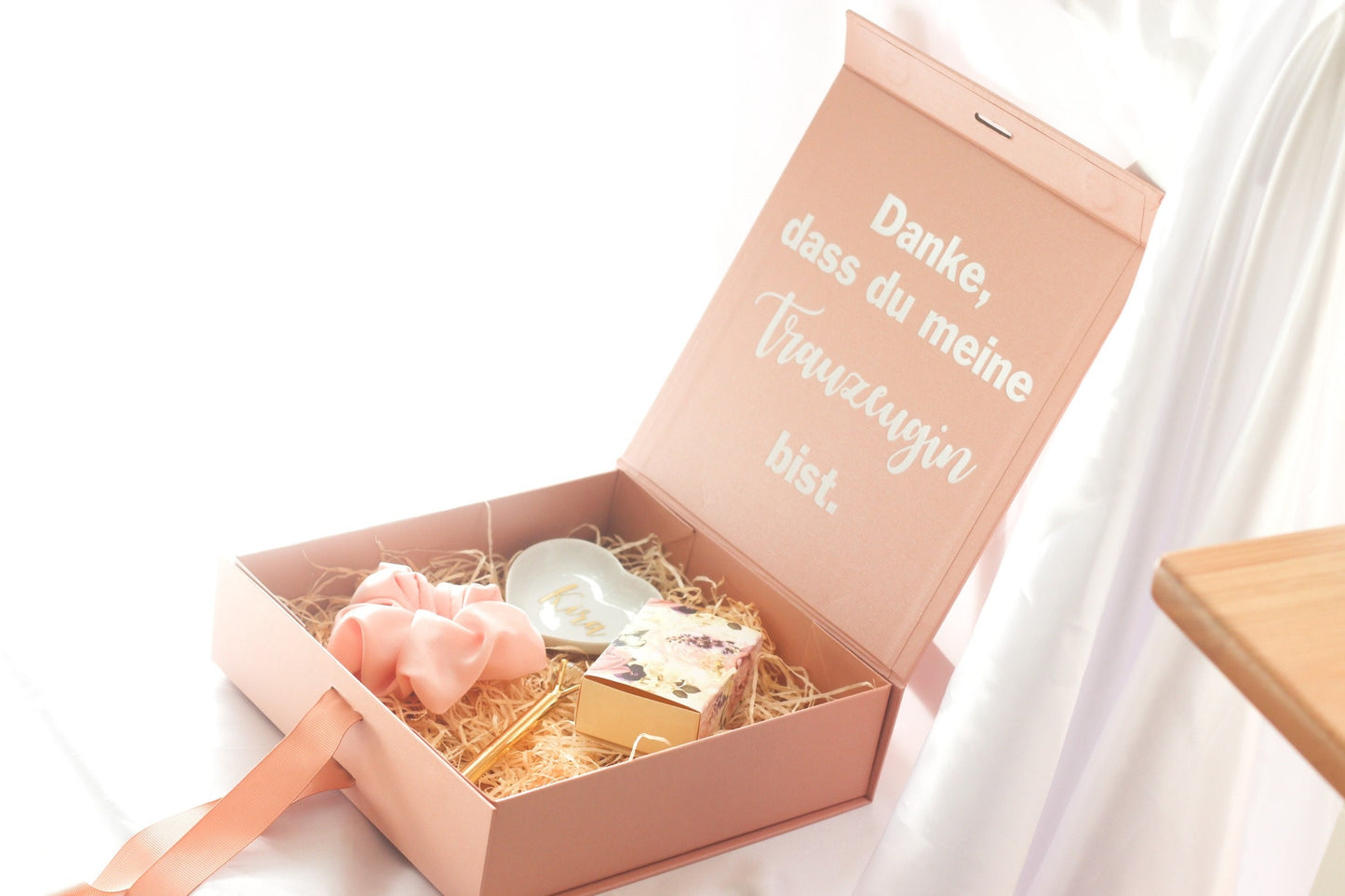 Geschenkbox "Danke, dass du meine Brautjungfer/Trauzeugin bist " personalisiert Team Bride Brautjungfer Trauzeugin Danke sagen