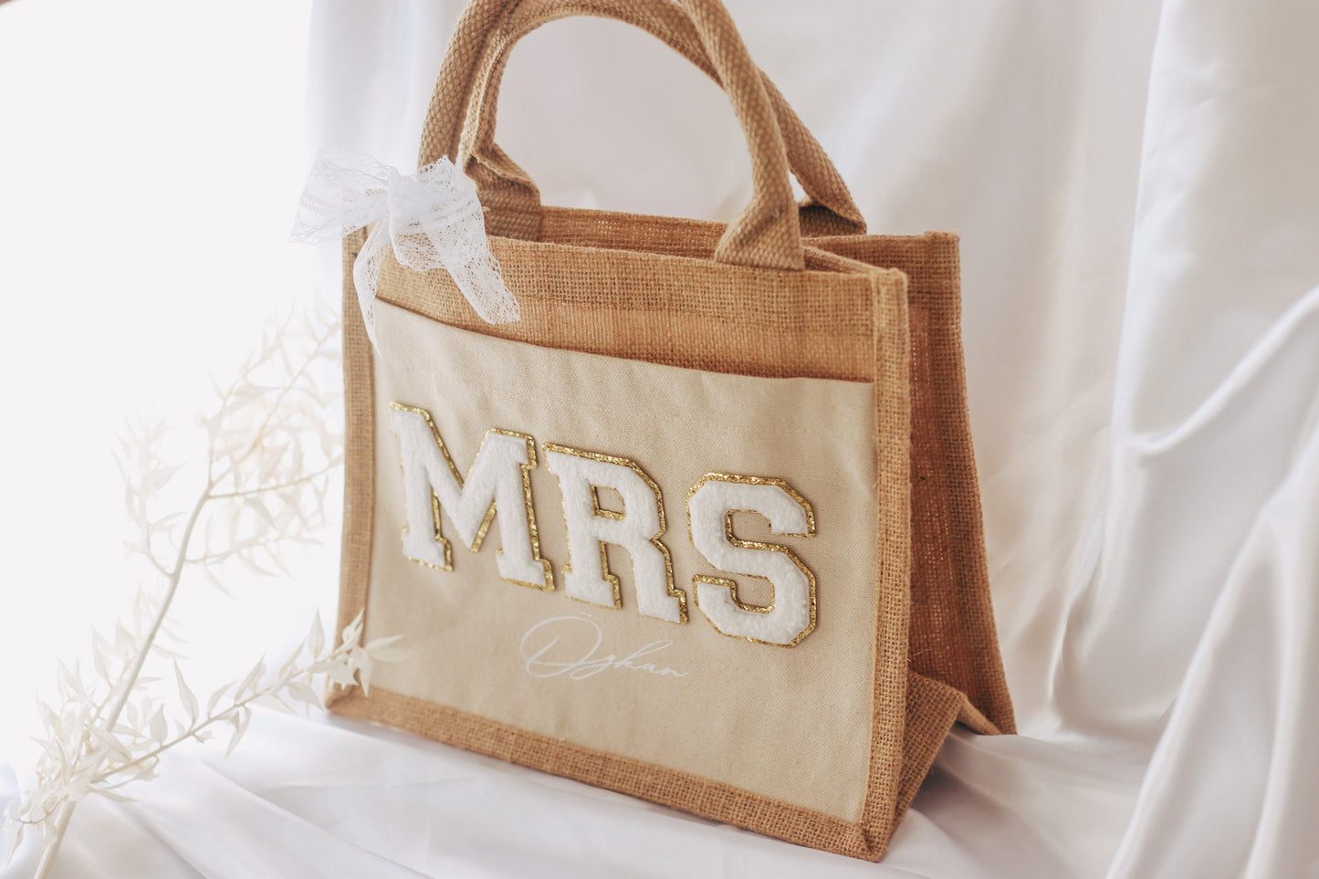 Brauttasche mal anders - "MRS" Glitzerpatches + aufgedruckter Nachname | Jutetasche | Braut Accessoires | Jutetasche | personalisiert