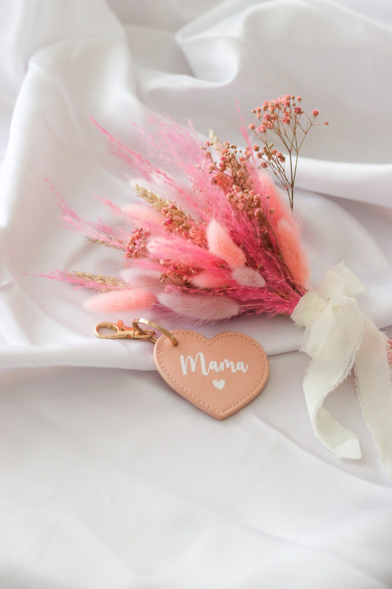 Trockenblumenstrauß Muttertag - Geschenk für Mama inkl. Schlüsselanhänger - Oma Mama - Beste Mama