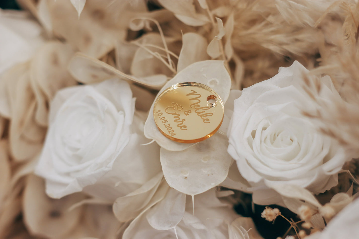 Anhänger Gold mit Gravur für Gastgeschenke & Einladungskarten / Hochzeit Verlobung Söz Gastgeschenk