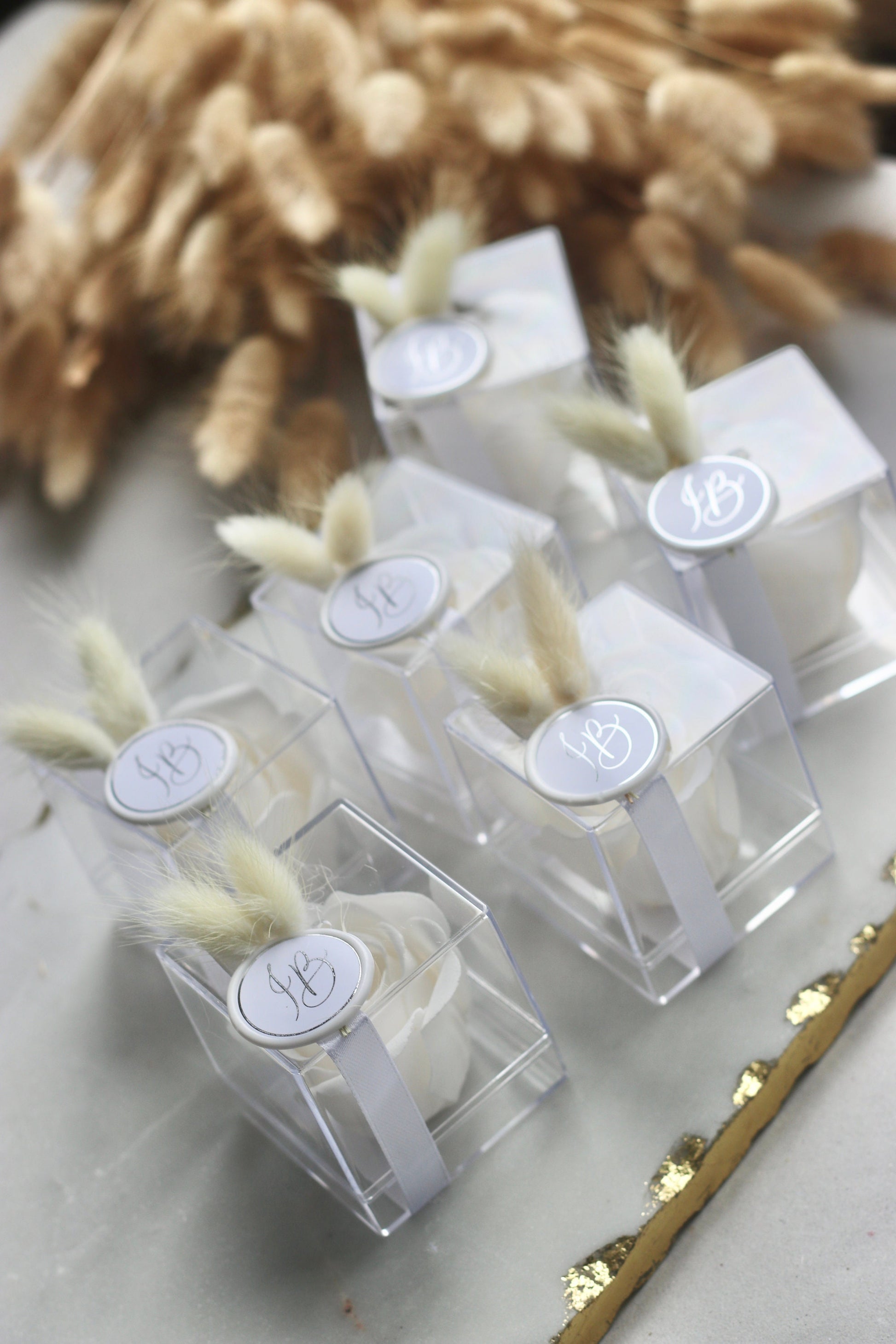 Gastgeschenk Hochzeit mit personalisiertem Wachssiegel - Rosenbox Rosenseife - Guest favor - Wedding favour