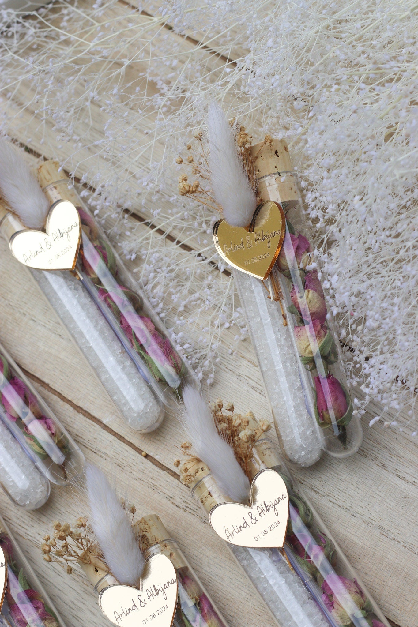 Gastgeschenk Hochzeit personalisiert - Acryl Herz mit Gravur, Badesalz & Rosenknospen - mit Namen, Wedding Favor, Guest Gifts, Bapteme