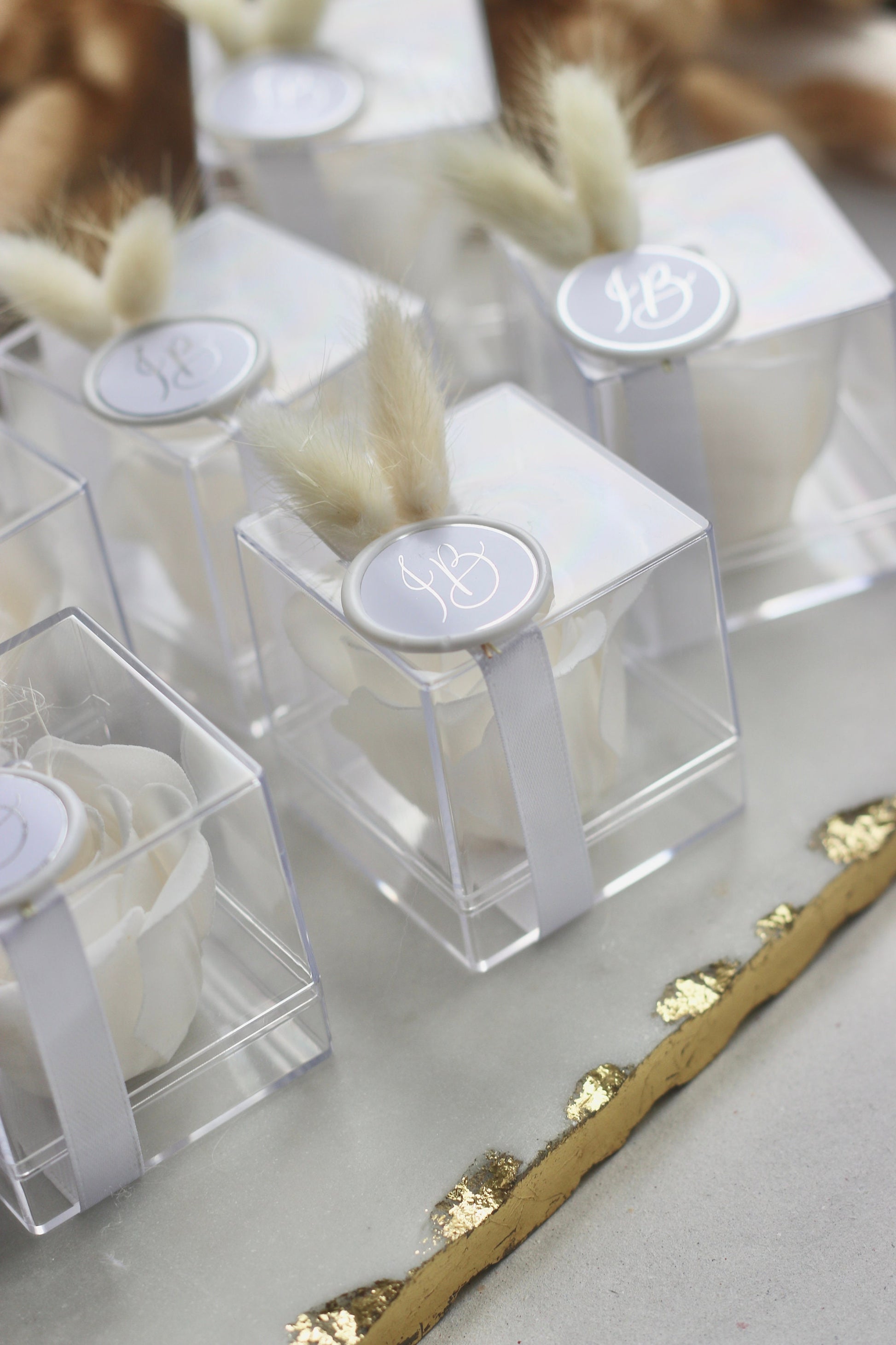 Gastgeschenk Hochzeit mit personalisiertem Wachssiegel - Rosenbox Rosenseife - Guest favor - Wedding favour