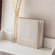 Gästebuch aus Leinen Hochzeit Fotoalbum beige weiß minimalistisch - Mit Datum & Namen - Hochzeitsgeschenk