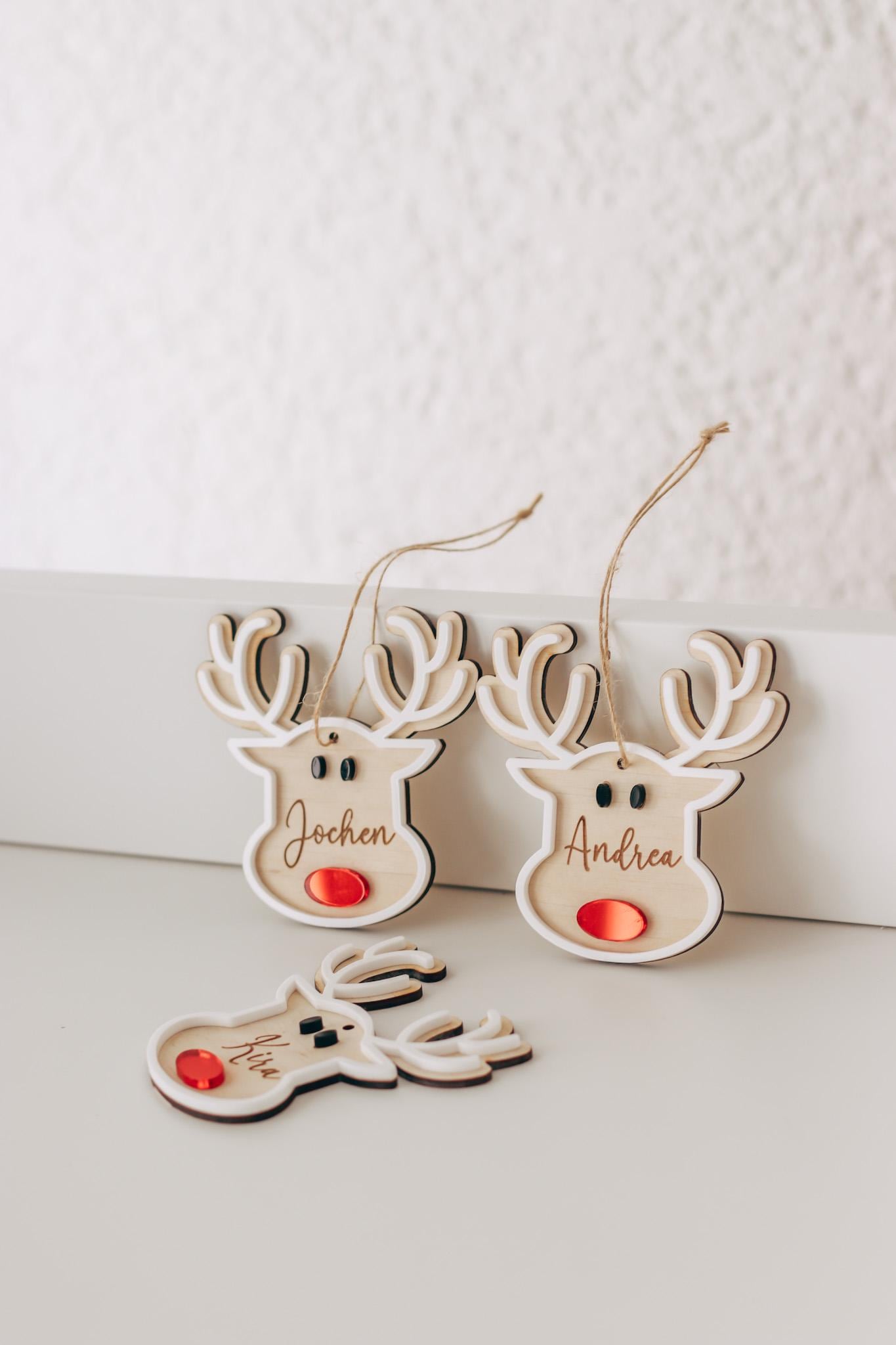 Christbaum Anhänger - Weihnachtsbaumdeko - Dekoration Weihnachten - Personalisierte Holzanhänger - Ornamente - Mitarbeiter Geschenk