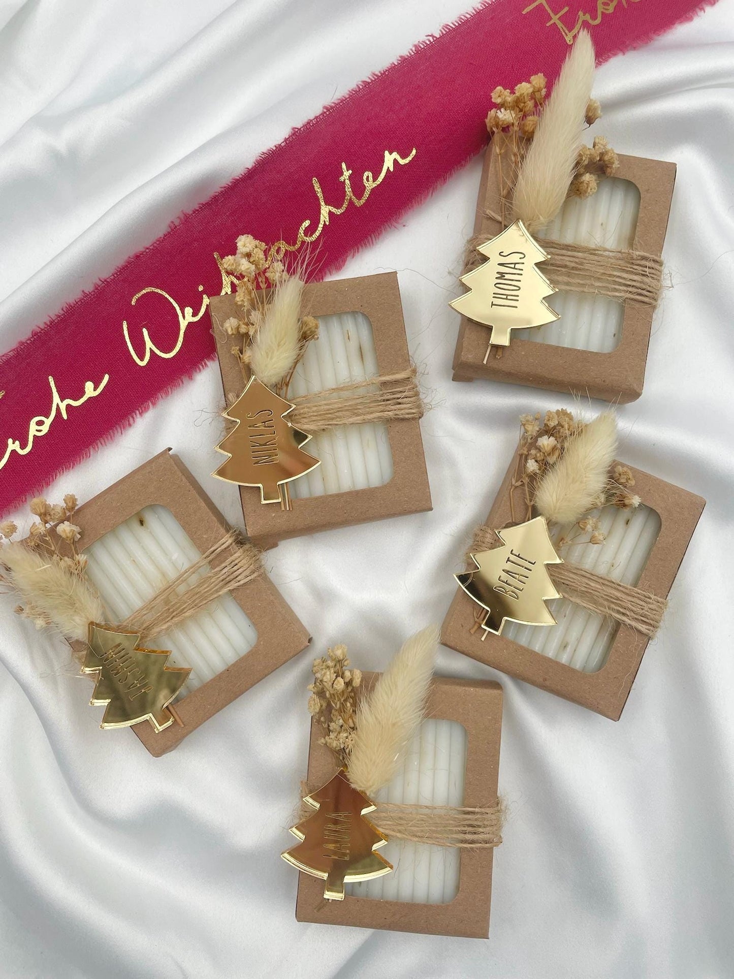 Gastgeschenk Weihnachten - Weihnachtsseife - Gravierter Acryl Baum in Gold - Migebsel, Gedeckter Tisch, Tischdeko, Mitarbeiter Geschenk