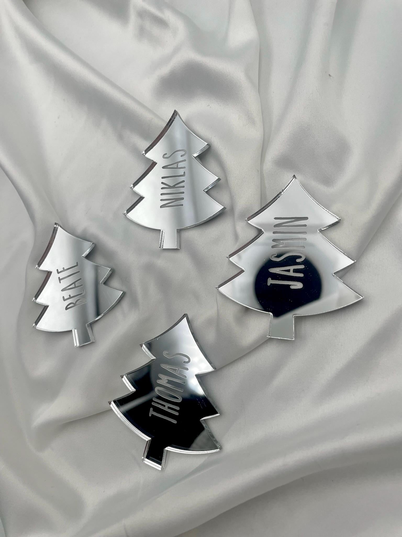 Weihnachten Platzkarte (auch mit Loch möglich) für den gedeckten Tisch oder auch als Deko für vorhandene Geschenke, 6,5 cm Gold oder silber