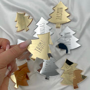 Weihnachten Platzkarte (auch mit Loch möglich) für den gedeckten Tisch oder auch als Deko für vorhandene Geschenke, 6,5 cm Gold oder silber