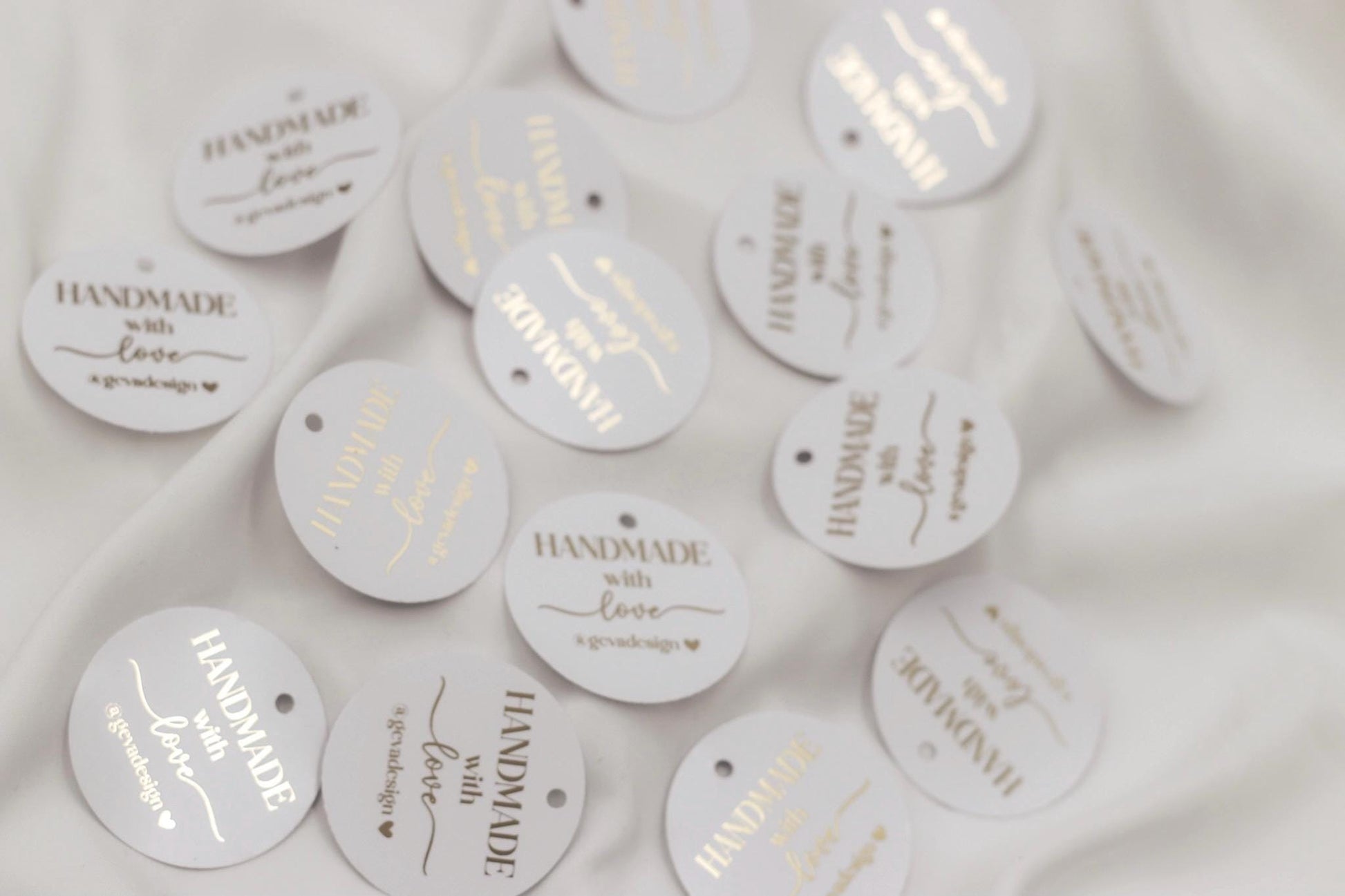 Etiketten für Small Business - handmade with love - verpackungsmaterial - mit liebe verpacken - personalisiert mit firmenname - gold schwarz
