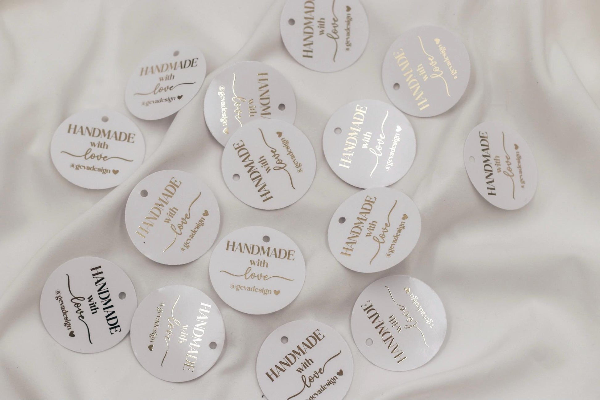 Etiketten für Small Business - handmade with love - verpackungsmaterial - mit liebe verpacken - personalisiert mit firmenname - gold schwarz