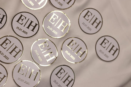 Personalisierte Etiketten für Gastgeschenke mit metallic Veredelung in gold, Hochzeit, Taufe,Sözümüz Söz, Verlobung, Initial & Datum