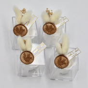 Gastgeschenk Hochzeit personalisiert - Rosenseife mit Trockenblumen und Wachssiegel