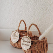 Blumenkorb Hochzeit personalisiert | Weidenkorb für Blumenmädchen - Blumenkind mit Namensanhänger & Herz | weiß oder braun