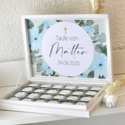 Personalisierte Schokobox Taufe Kommunion mit 24 oder 48 Vollmilch-Schokoladen – Personalisierbar mit Name & Datum – Grün Blau mit Goldkreuz