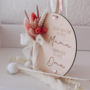 Muttertagsgeschenk für Mama & Oma – Holzschild mit Trockenblumen – „Beste Mama und Oma“ – personalisierbar – Deko Muttertag