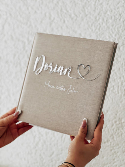 Personalisiertes Baby Fotoalbum „Mein erstes Jahr“ | Geschenk zur Geburt oder 1. Geburtstag | Erinnerungsalbum für Babyfotos