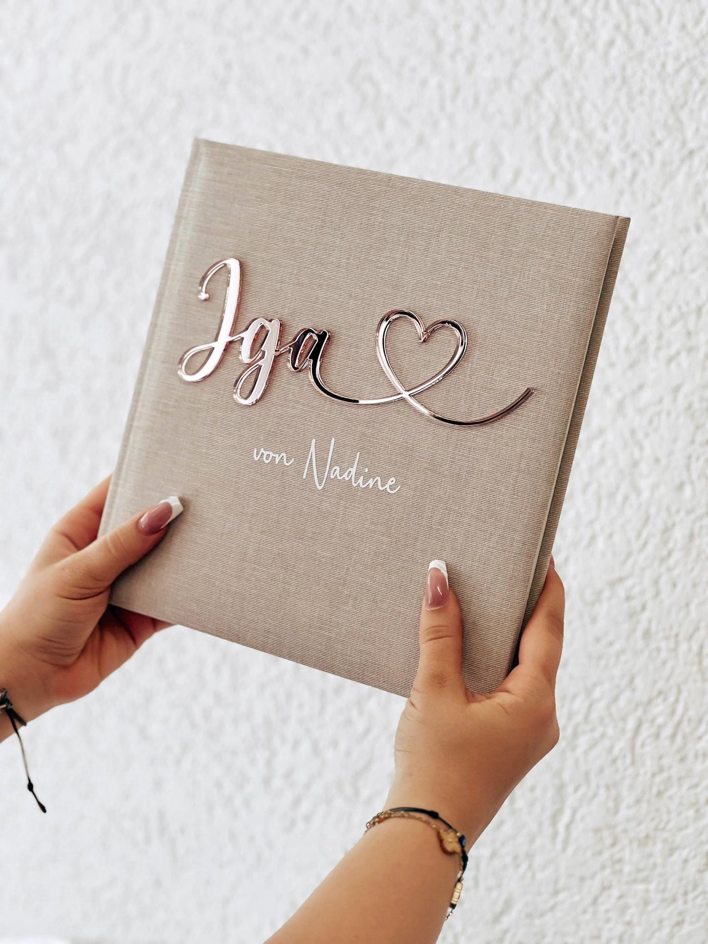 JGA Gästebuch personalisiert | Fotoalbum Junggesellinnenabschied | Acryl Schriftzug mit Herz | Geschenk Team Braut