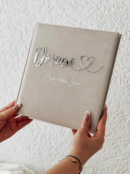 Personalisiertes Baby Fotoalbum „Mein erstes Jahr“ | Geschenk zur Geburt oder 1. Geburtstag | Erinnerungsalbum für Babyfotos