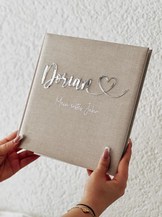 Personalisiertes Baby Fotoalbum „Mein erstes Jahr“ | Geschenk zur Geburt oder 1. Geburtstag | Erinnerungsalbum für Babyfotos