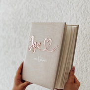 JGA Gästebuch personalisiert | Fotoalbum Junggesellinnenabschied | Acryl Schriftzug mit Herz | Geschenk Team Braut
