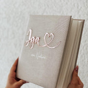 JGA Gästebuch personalisiert | Fotoalbum Junggesellinnenabschied | Acryl Schriftzug mit Herz | Geschenk Team Braut