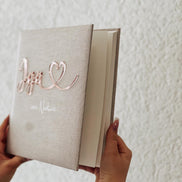 JGA Gästebuch personalisiert | Fotoalbum Junggesellinnenabschied | Acryl Schriftzug mit Herz | Geschenk Team Braut