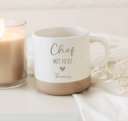 Chef Chefin mit Herz Tasse – personalisierte Keramiktasse mit Name – Danke Geschenk Arbeit Büro Abschied – langlebige Gravur – 360 ml