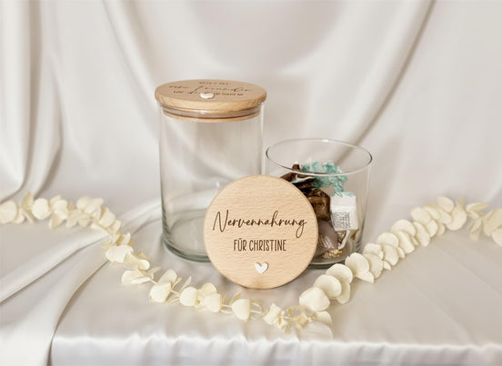 Nervennahrung Glas mit Name – Geschenk für Freundin – Vorratsglas mit Gravur – personalisiertes Freundschaftsgeschenk, Keksdose, Kollegin