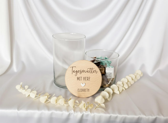 Geschenk für Tagesmutter – Vorratsglas mit Gravur – Tagesmutter mit Herz – Dankeschön Geschenk – Glas mit Holzdeckel, Tagesmama, mit Namen