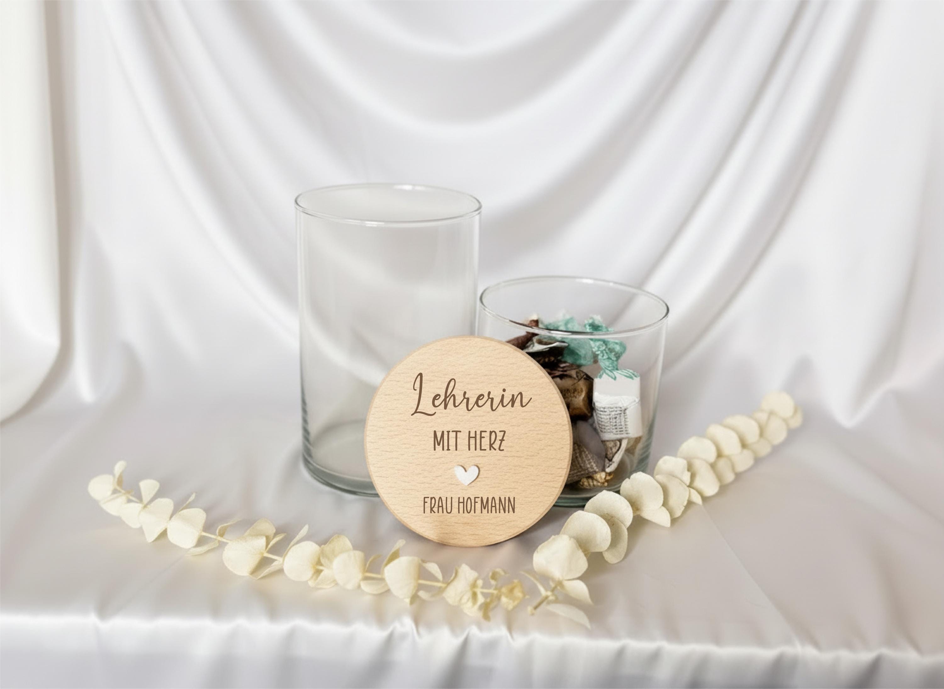 Geschenk für Lehrerin – Vorratsglas mit Gravur – Lehrerin mit Herz – Dankeschön Geschenk – Glas mit Holzdeckel, Abschiedsgeschenk, Schule
