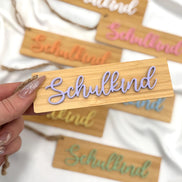 Lesezeichen zur Einschulung aus Bambus – Schulkind Lesezeichen mit Acryl Schrift – Geschenk für Erstklässler & Schulanfang