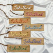 Lesezeichen zur Einschulung aus Bambus – Schulkind Lesezeichen mit Acryl Schrift – Geschenk für Erstklässler & Schulanfang