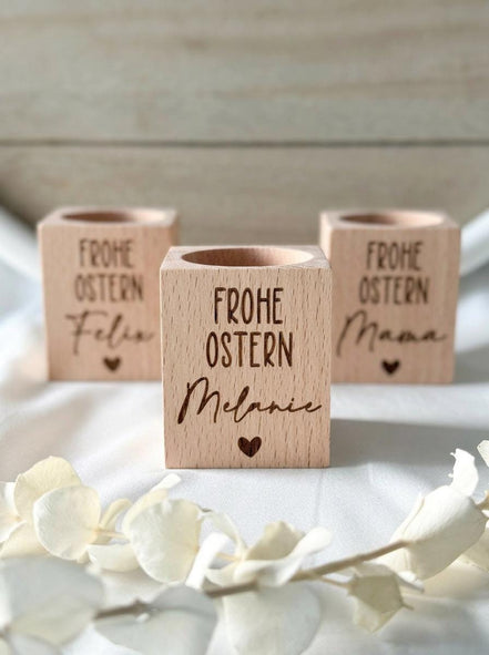 Personalisierter Eierbecher Ostern mit Name, Frohe Ostern Eierbecher Holz, Ostergeschenk personalisiert, Oster Tischdeko, Eierhalter
