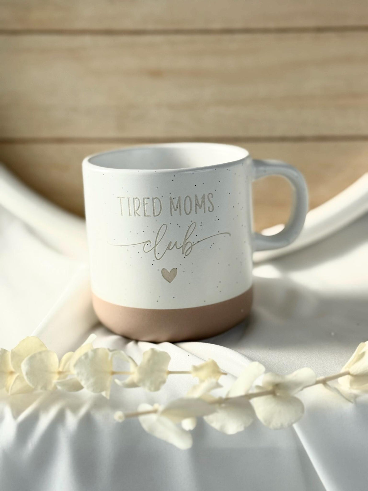 Mama Geschenk lustig – Tired Moms Club Tasse – Muttertag Geschenk Mama – witzige Mama Tasse – Geschenk für Mütter, Keramiktasse, 360ml