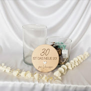 Geschenk 30 Geburtstag personalisiert – 30 ist das neue 20 – Vorratsglas mit Name – lustiges Geburtstagsgeschenk, runder Geburtstag,