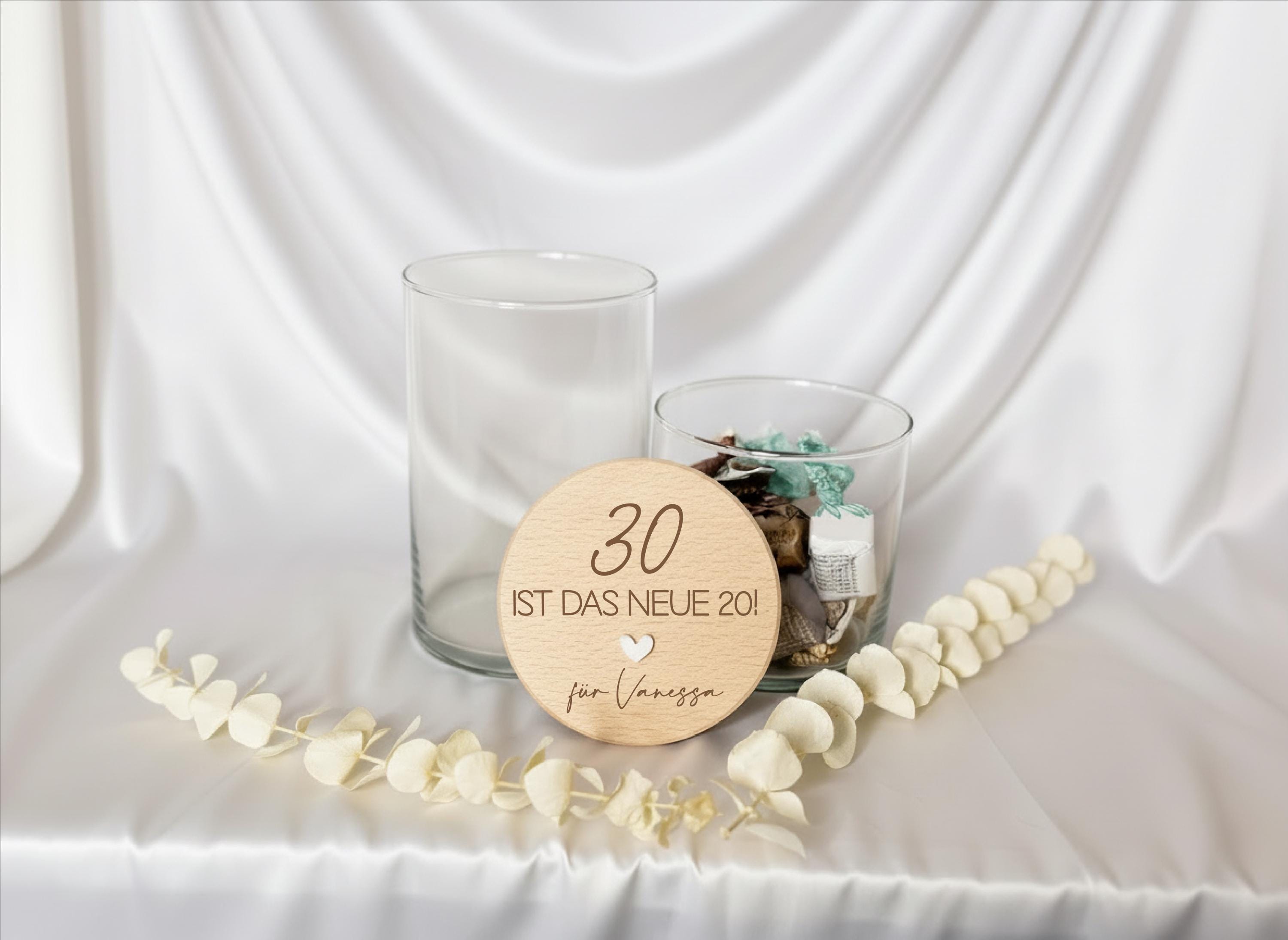 Geschenk 30 Geburtstag personalisiert – 30 ist das neue 20 – Vorratsglas mit Name – lustiges Geburtstagsgeschenk, runder Geburtstag,
