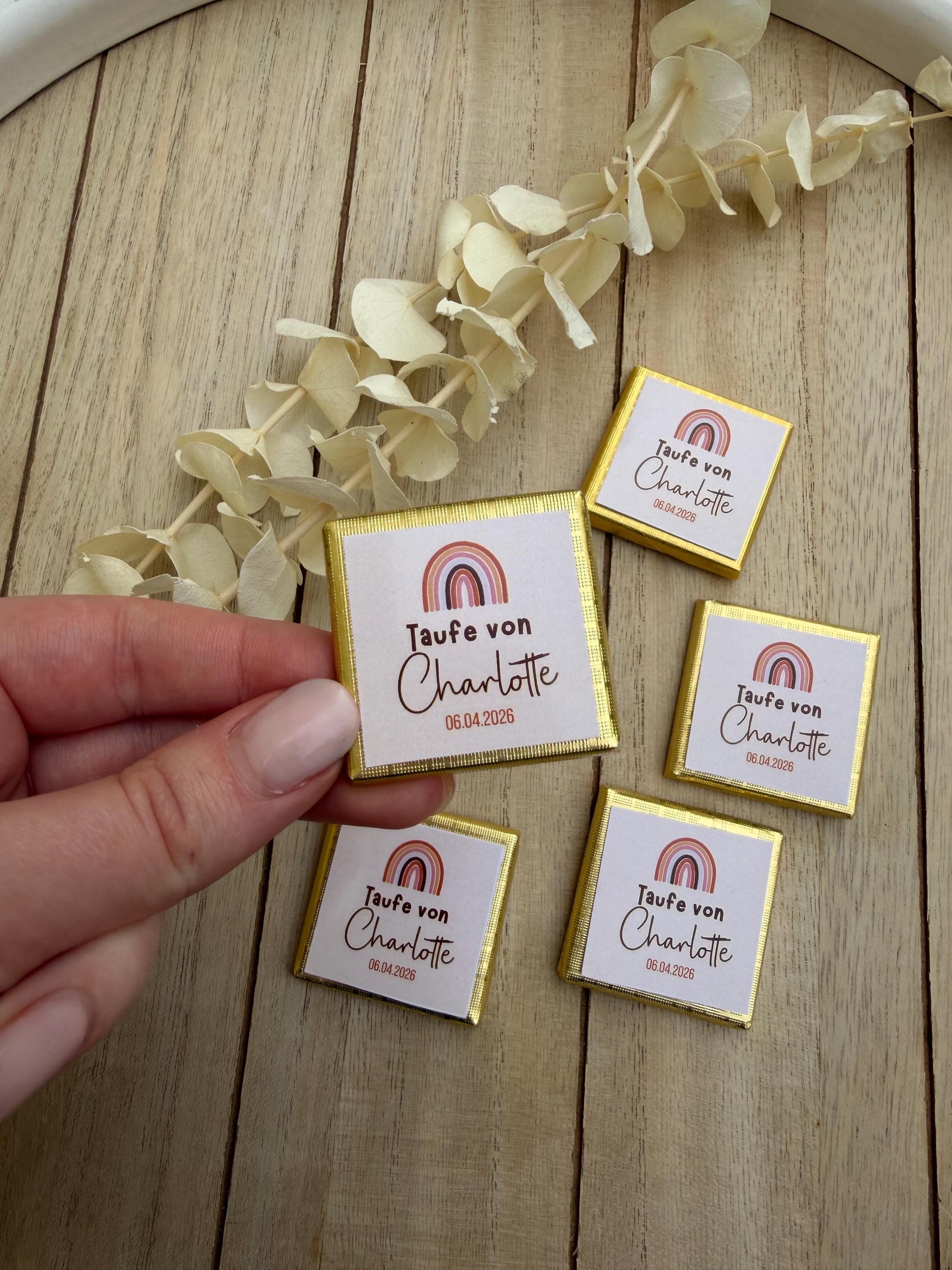 Personalisierte Schokolade (10er Set) Taufe mit Name & Datum – Gastgeschenk Taufe Regenbogen – Kommunion, Konfirmation,