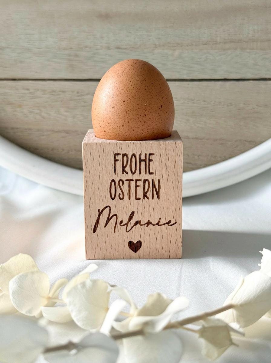 Personalisierter Eierbecher Ostern mit Name, Frohe Ostern Eierbecher Holz, Ostergeschenk personalisiert, Oster Tischdeko, Eierhalter