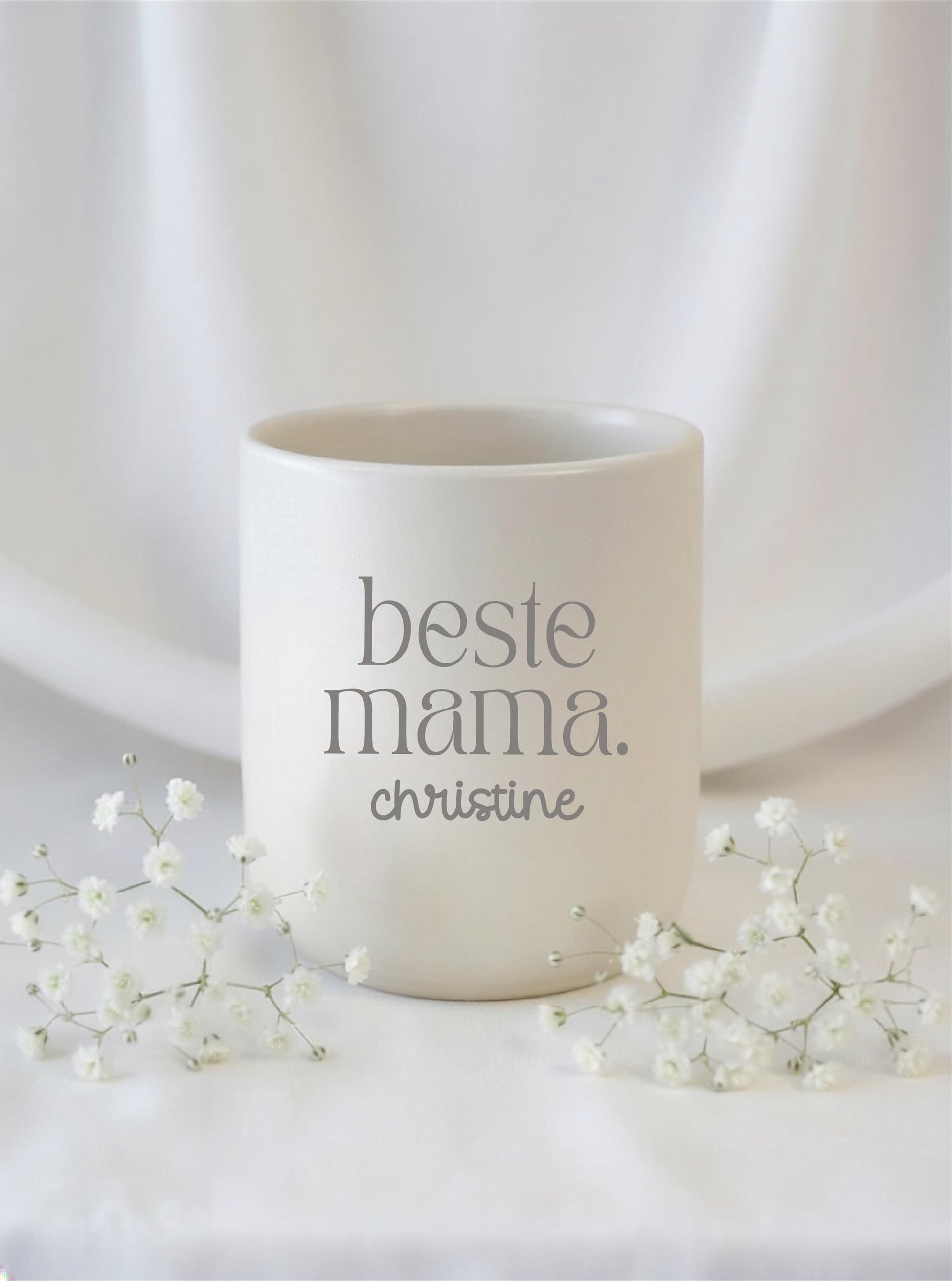 Personalisierte Mama Tasse mit Name – beste mama Becher – Muttertag Geschenk Mama – minimalistischer Kaffeebecher Henkellos, Geschenk Mutter
