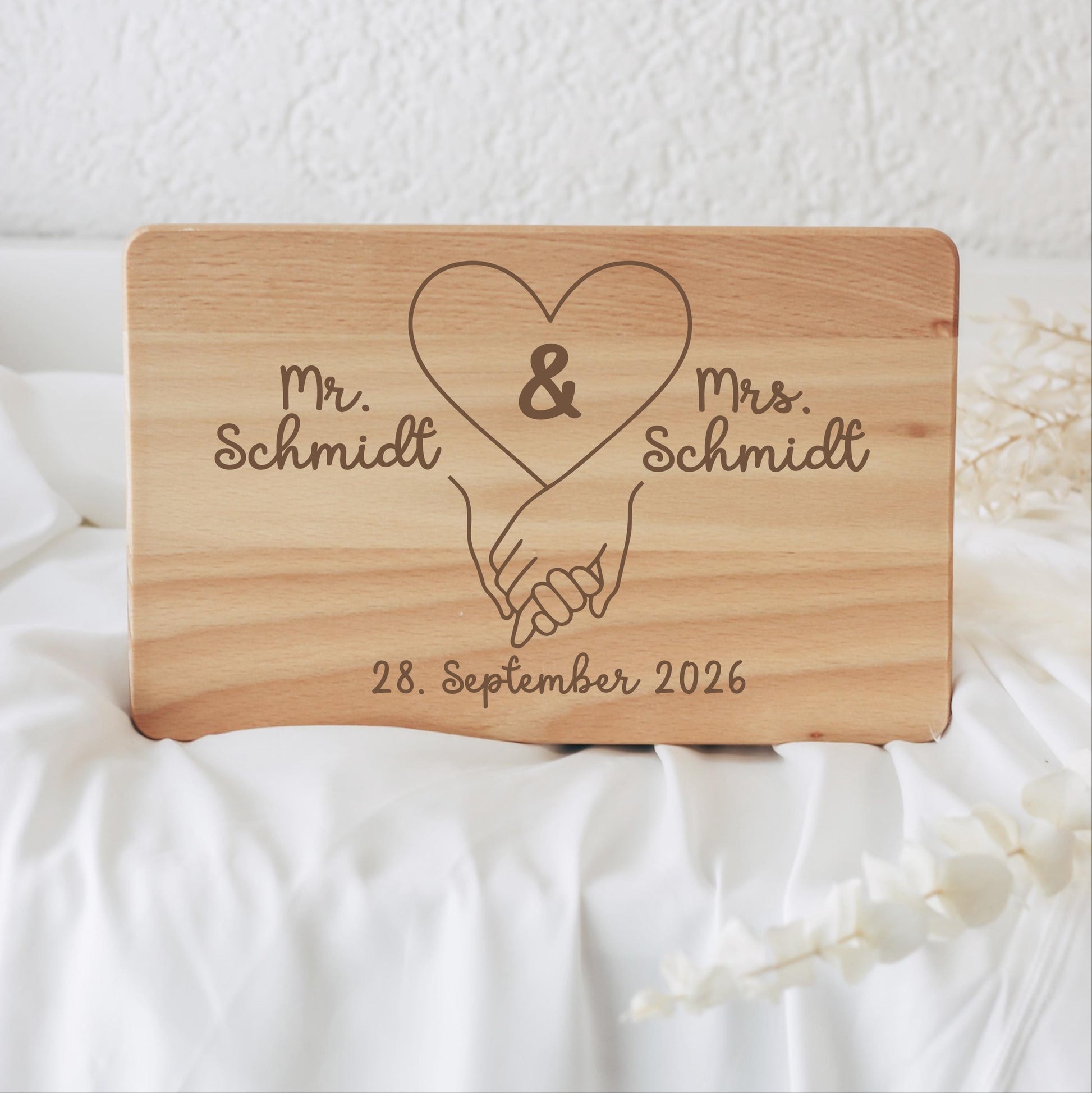Hochzeitsgeschenk Holz personalisiert – Mr & Mrs Brettchen mit Namen – Geschenk Hochzeit Paar – Holzbrett Gravur mit Datum – Hochzeitsdeko