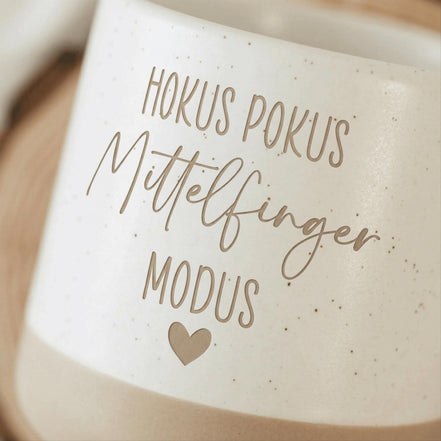Tasse Hokus Pokus Mittelfinger Modus – freche Kaffee Tasse – witziges Geschenk für Kollegen Freunde – Humor Keramiktasse, lustig,