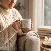 Tasse Ein Becher voller Glück – Geschenk für Freundin Familie – motivierende Kaffee Tasse – Keramik Tasse mit Spruch, Tasse mit Gravur,