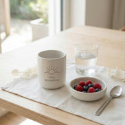 Hallo Sonnenschein Tasse – positive Spruch Tasse – Geschenk Freundin – minimalistischer Kaffeebecher ohne Henkel – Gute Laune Becher