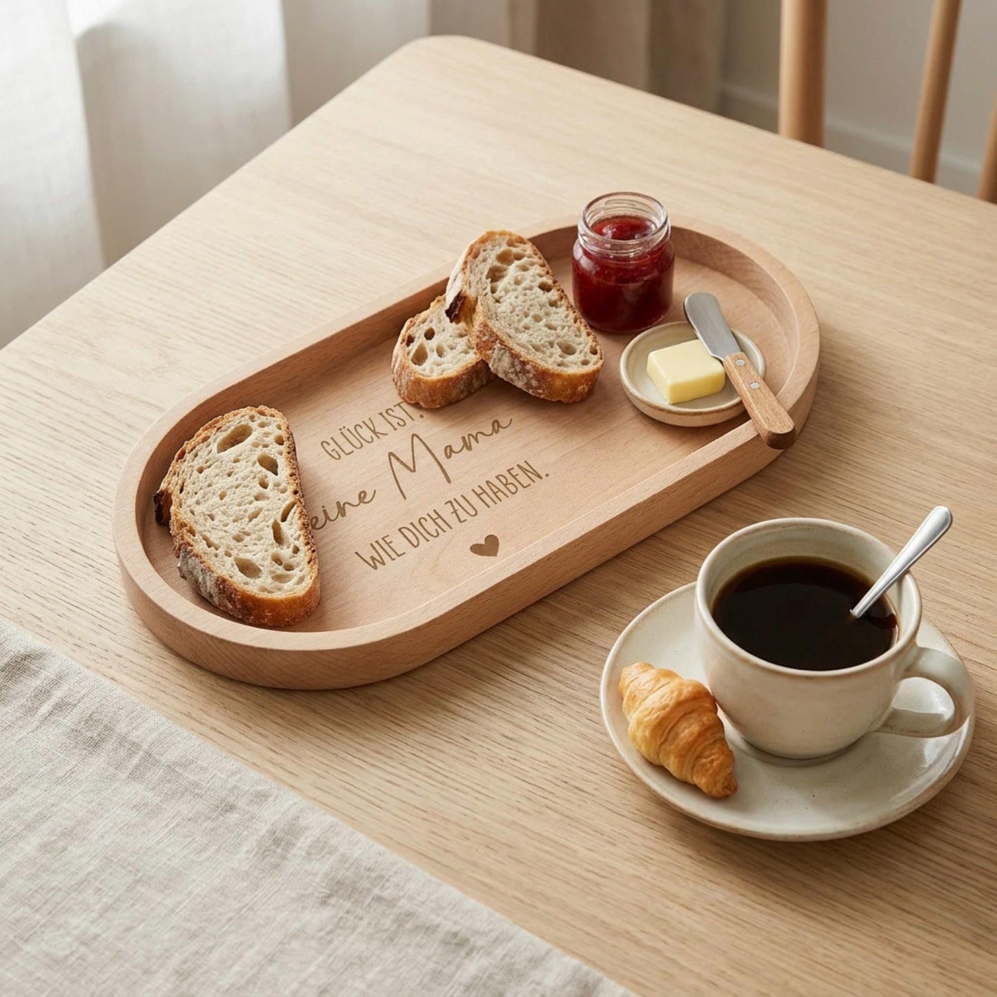 Muttertag Geschenk Mama – Glück ist eine Mama wie dich zu haben – Holztablett mit Gravur – Geschenk für Mutter – personalisiert