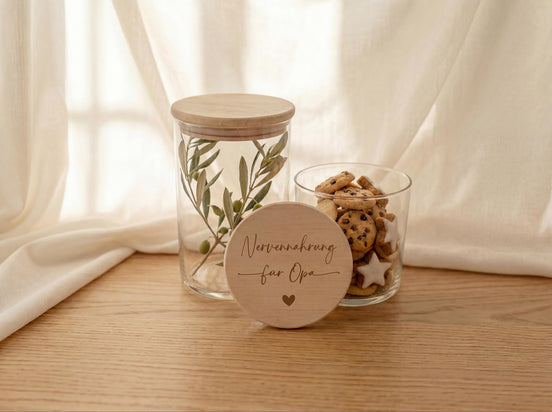 Vorratsglas mit Gravur Nervennahrung für Opa – Geschenk für Opa – Geschenk von Enkeln – Süßigkeiten Glas – personalisiertes Vorratsglas