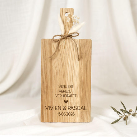 Hochzeitsgeschenk personalisiert • Verliebt Verlobt Verheiratet • Holzbrett Eiche mit Namen & Datum • Geschenk Brautpaar Hochzeit